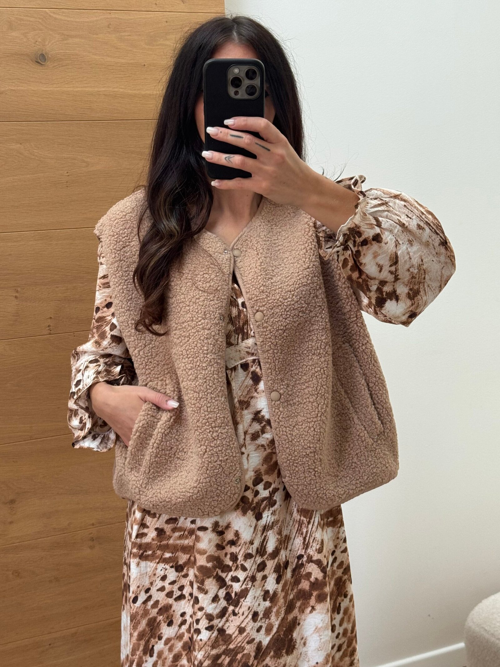 Aspen - Gilet sans manches effet peau de mouton avec liseré