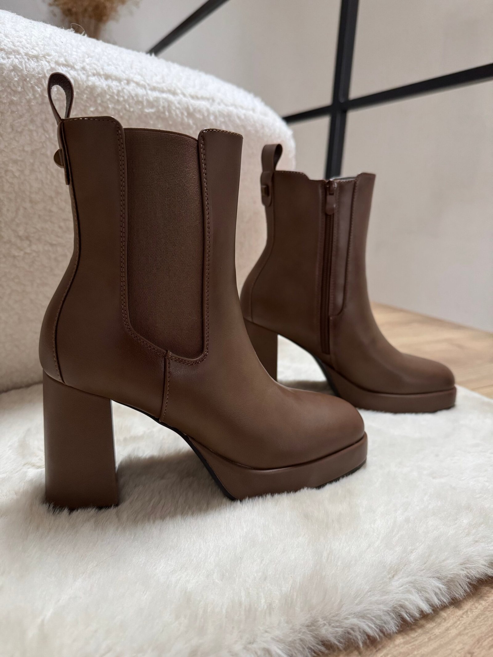 Séléné - Bottines à talons Marron – Image 5