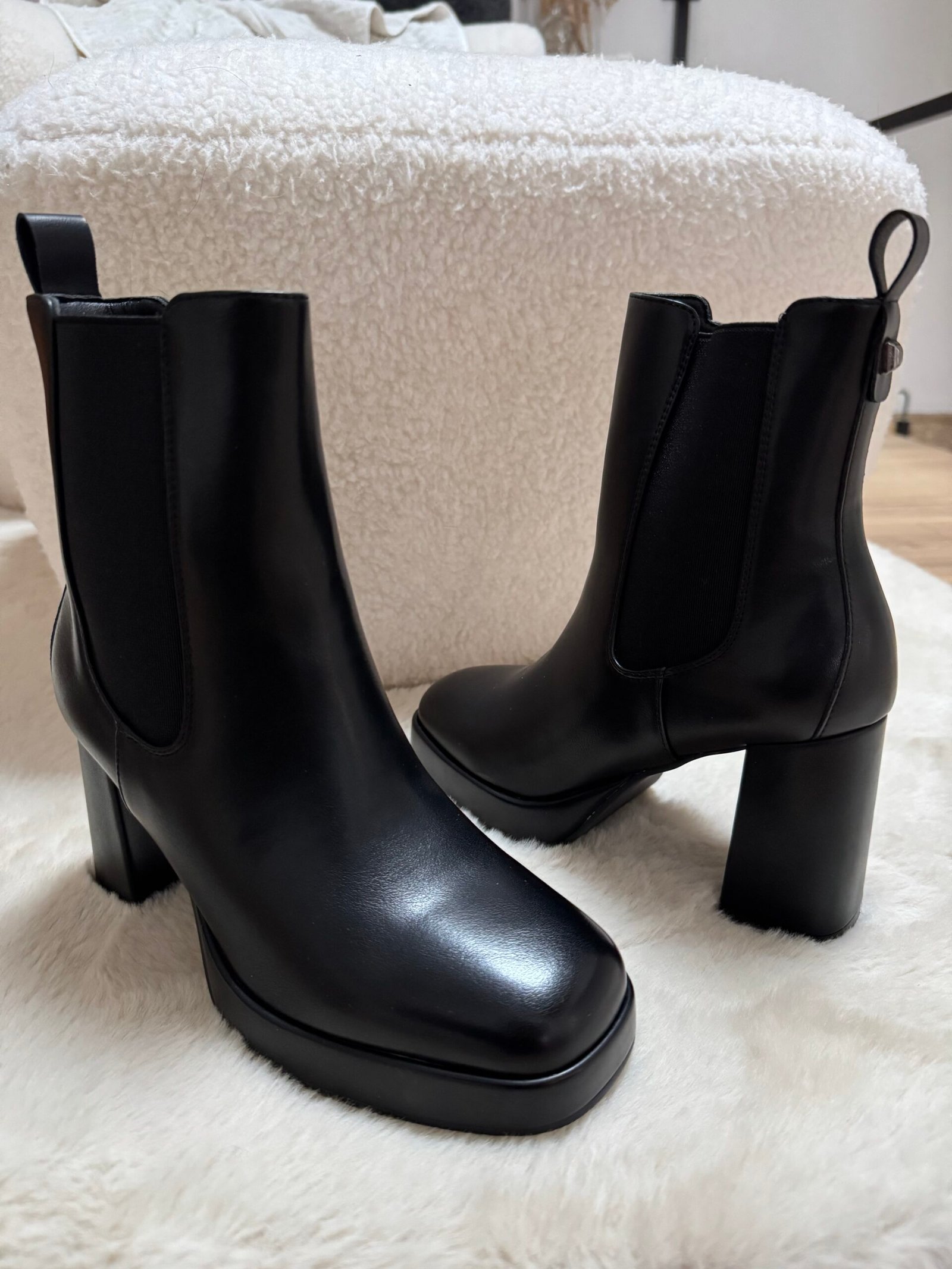 Séléné - Bottines à talons Noir – Image 2