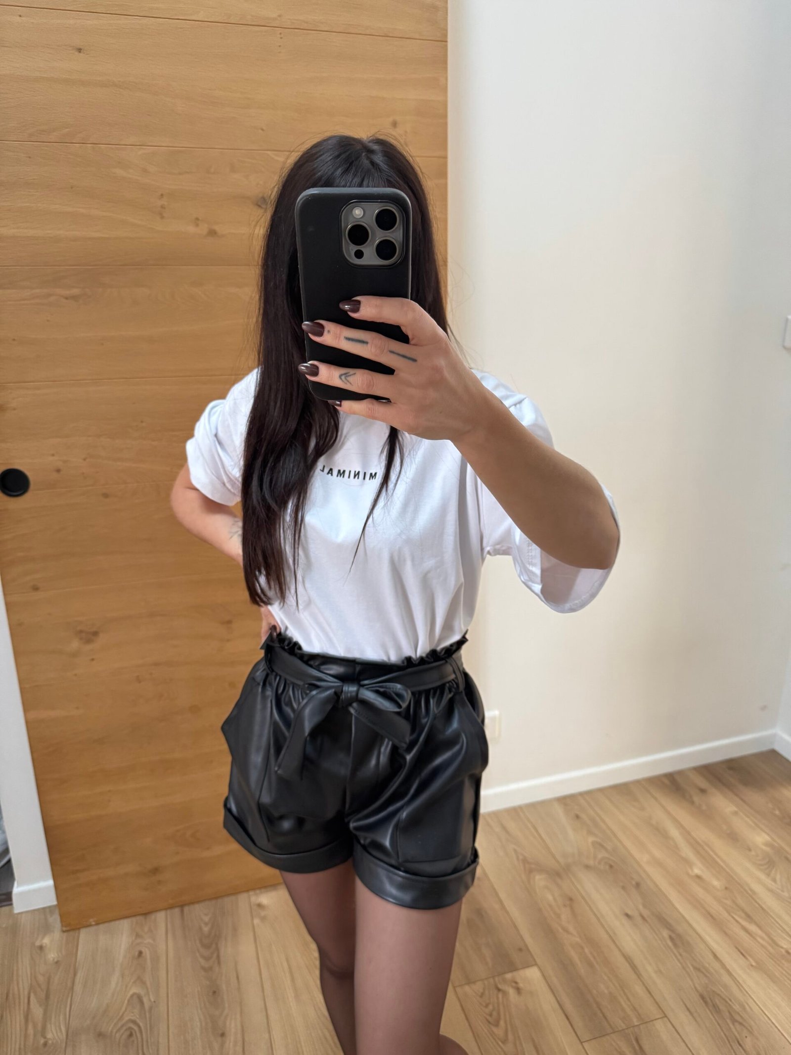 Maya - T-shirt large minimaliste 100% coton Blanc – Image 3